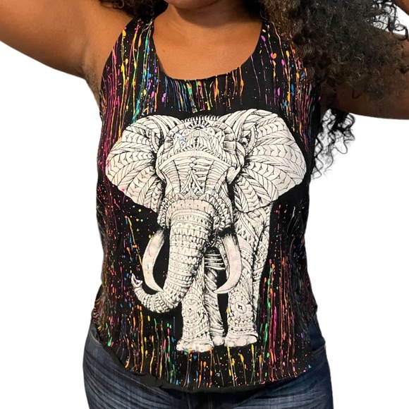 Loose Lucy's Tops - NWOT Loose Lucy's Colorful Elephant Illustration Art Tank Top M/L